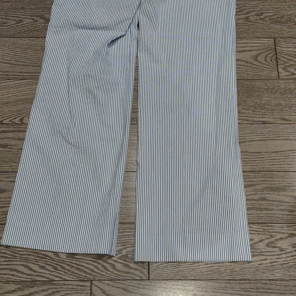 Beautiful pants by J.Crew🌼☘️💕 - Picture 14 of 16